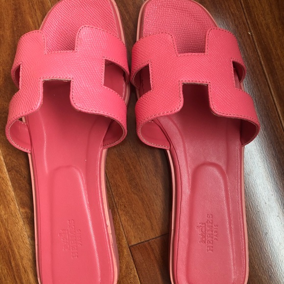 Hermes Shoes - Hermes Oran Sandal in Fushia, size 38